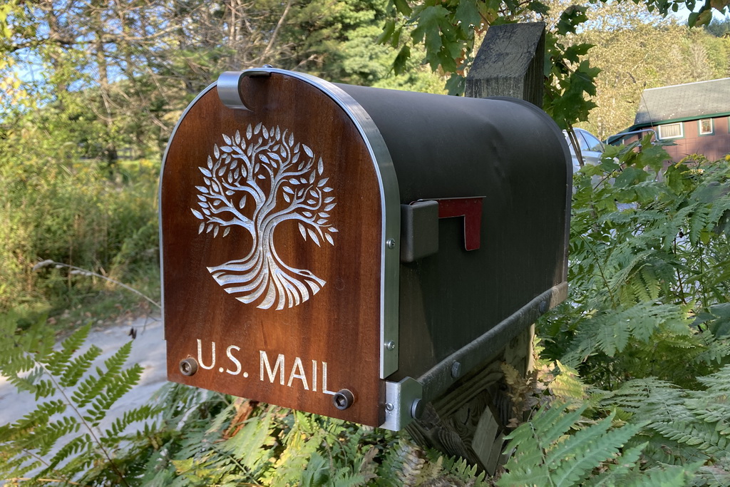 Custom Mailbox Cover